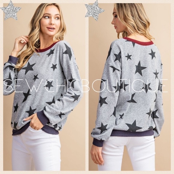 Last! Heather Gray Star Print Knit Top w/ Contrast Trim - Picture 2 of 6